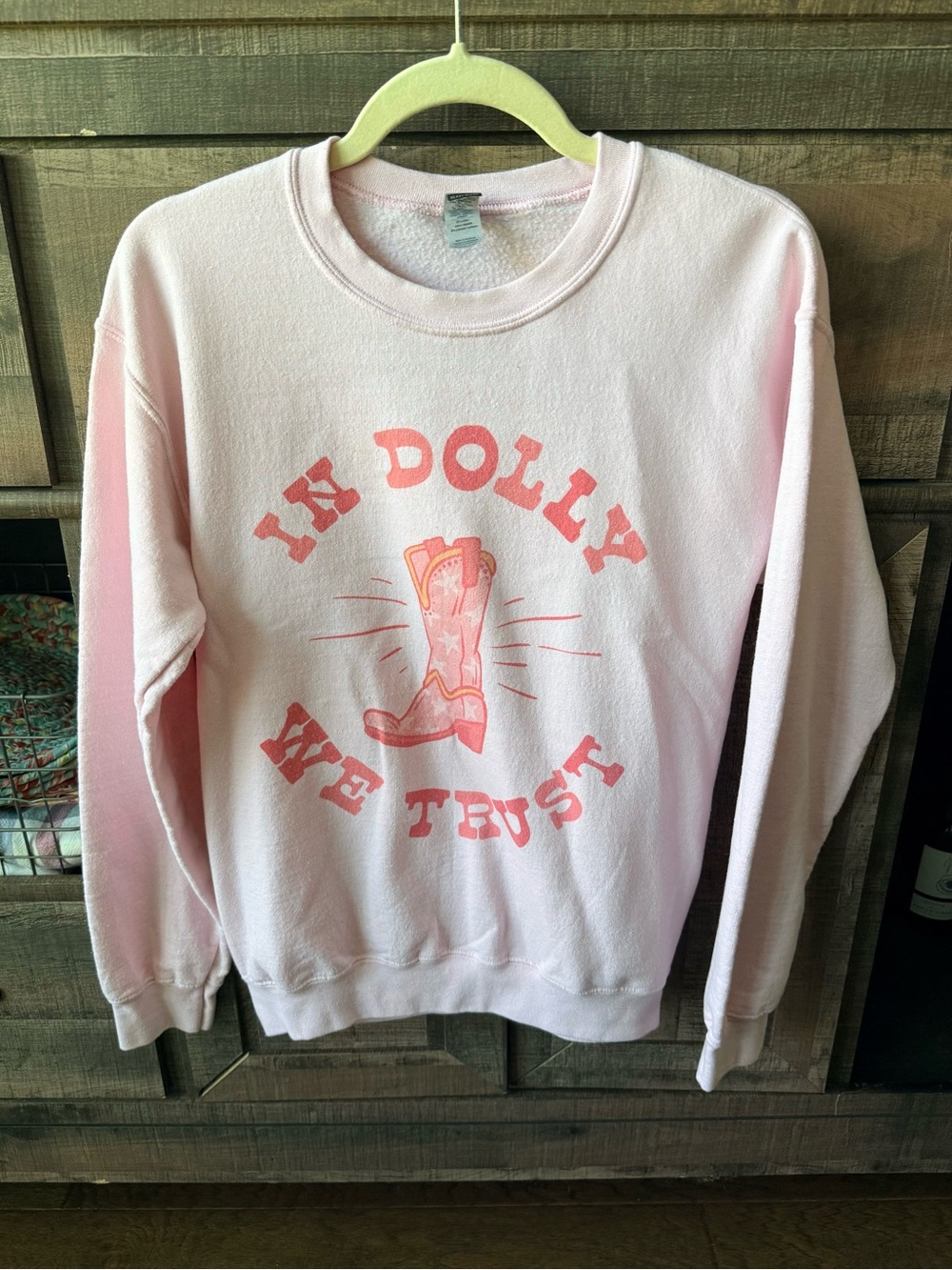 Gildan Light Pink 'In Dolly We Trust' Crewneck Sweatshirt